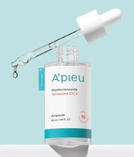 A'PIEU Madecassoside Tetrasome Cica Ampoule - hydratační a zklidňující pleťové sérum s pupečníkem asijským, 30ml