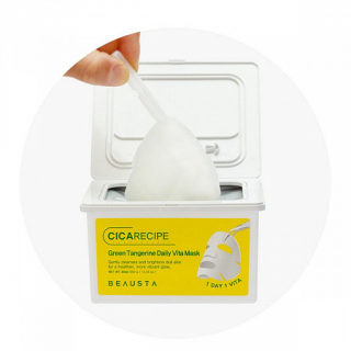 BEAUSTA Cicarecipe Green Tangerine Daily Vita Mask - rozjasňující jednorázové pleťové masky, 30ks